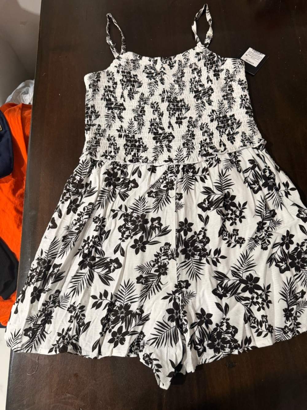 art class Black & White Floral Smocked Strap Top